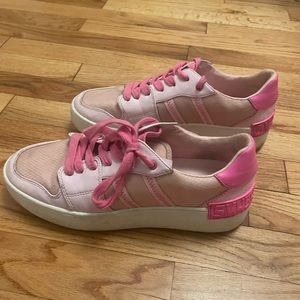 Steve Madden, Pink sneakers, Size 8.5